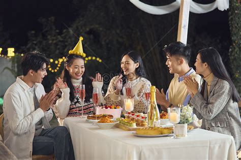 young people birthday party picture  hd     lovepik