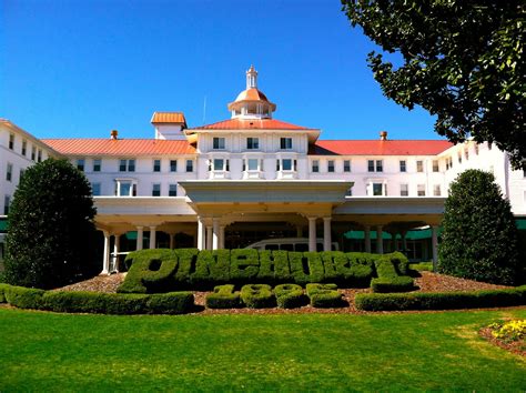 carolina pinehursts historic hotel  world  deej
