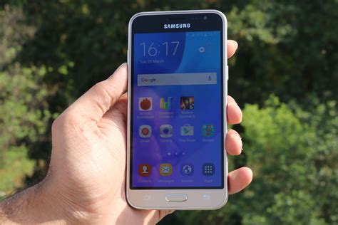 samsung galaxy  unboxing quick review gaming  benchmarks