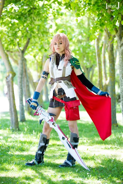 lightning final fantasy xiii cosplay by nowsprings on deviantart