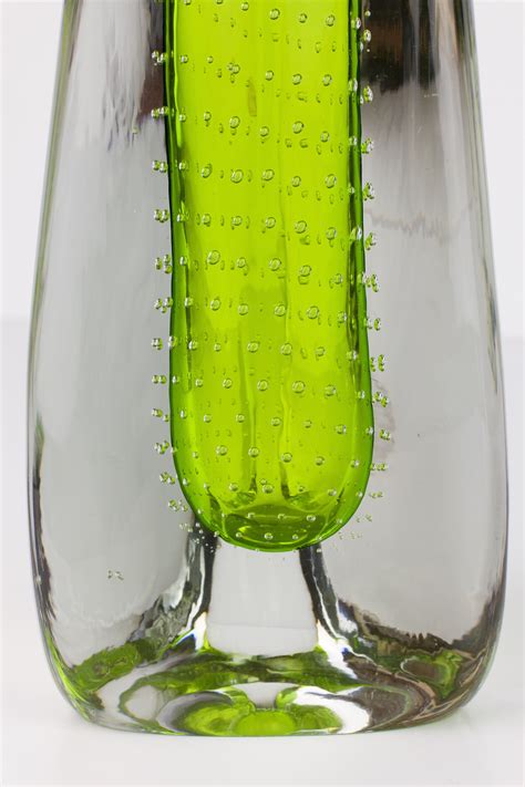 12 Attractive Vintage Green Glass Bud Vase Decorative