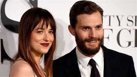 dakota johnson wants jamie dornan completely naked in fifty shades darker everybody wants to