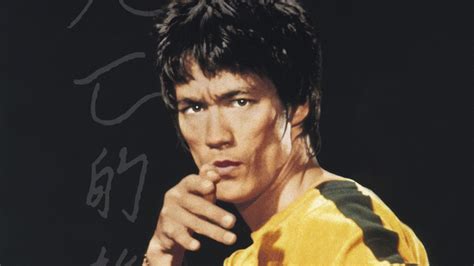 bruce lee   sweat glands removed    killed  history