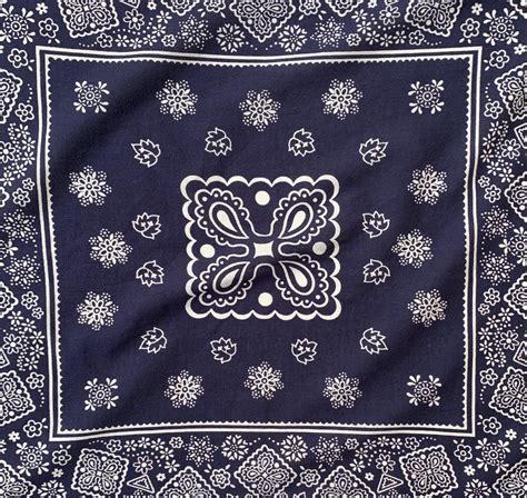 lightweight navy blue bandana vintage indigo floral print fast color