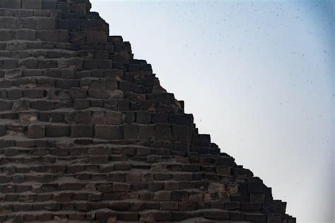 first look at nude video on top of the great pyramid of giza digidame