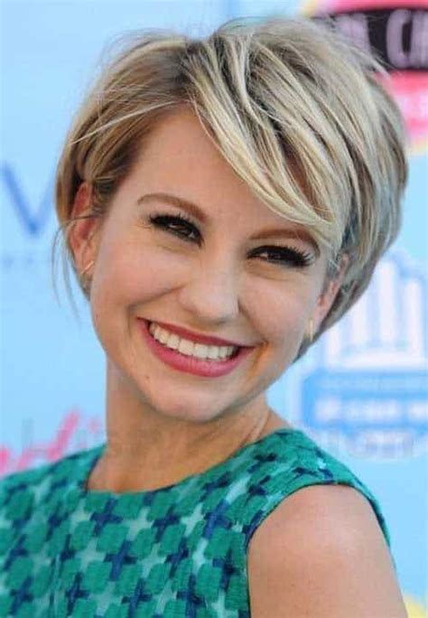 40 Hottest Chin Length Bobs Trending In 2022