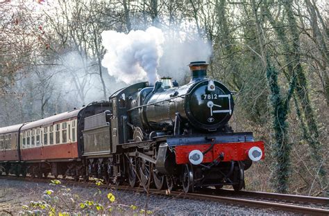 steam locomotive  erlestoke manor moves  step closer   return