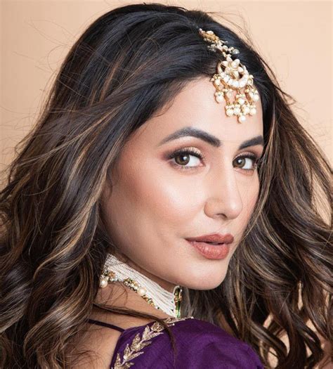 Hina Khans Purple Lehenga Worth Rs 96 800 Is A Must Have For The
