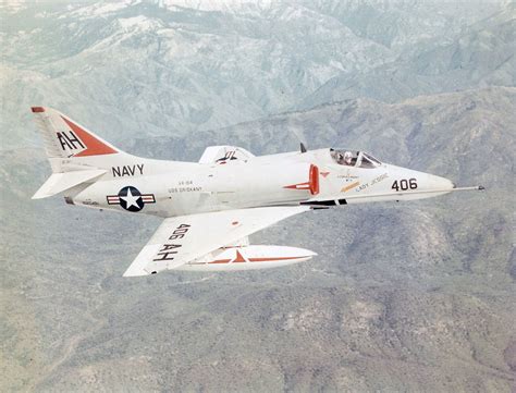 skyhawk fighter planes aviation history fighter jets