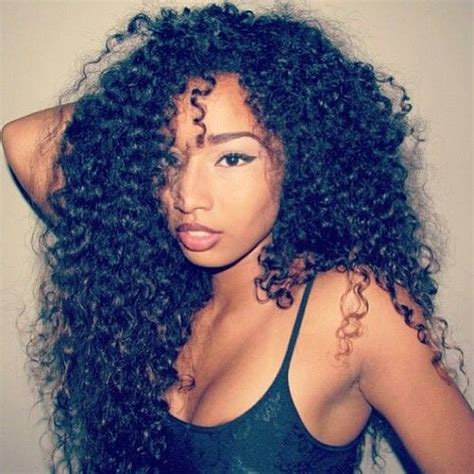 15 ultra chic long curly hairstyles for women pretty designs