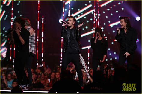 One Direction Brings Steal My Girl To Sydney For Aria Awards 2014