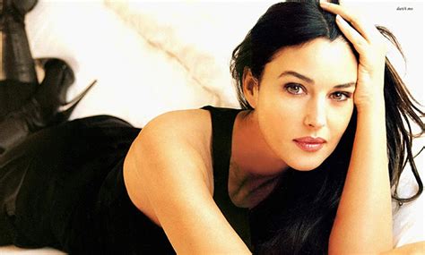 50 year old monica bellucci is officially the new bond girl