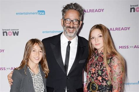 david baddiel reveals he almost had a threesome with two