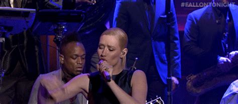 iggy azalea television find and share on giphy