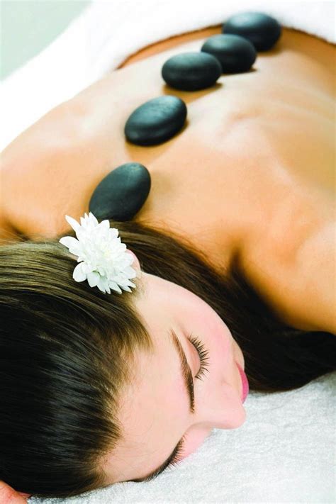Hotstonemanicure Stone Massage Massage Pictures Hot Stone Massage