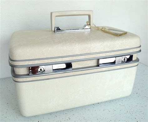 vintage white train case samsonite sears courier  mirror tray luggage