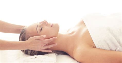 holistic massage what are they and best places near boca raton