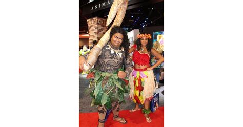 maui and moana disney cosplay pictures from d23 july 2017 popsugar
