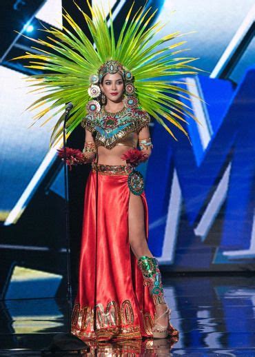 miss universe national costumes 2016 in 2019 aztec costume miss universe costumes miss