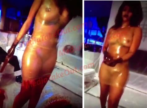 rihanna s leaked nude pics stream sex video