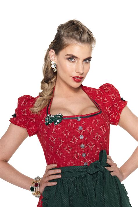 épinglé Par Cm Dirndl Kleding