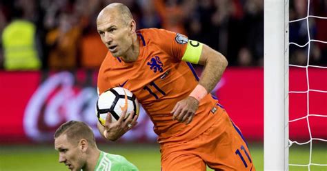 arjen robben nederlands elftal robben    de wedstrijd tegen