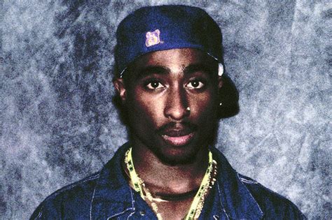 is tupac alive retired cop hints that rap great may not be dead