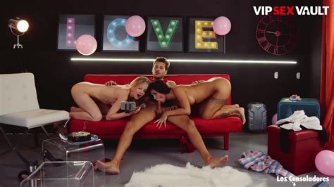 vip sex vault lucky guy enjoys the company of two women porndoe