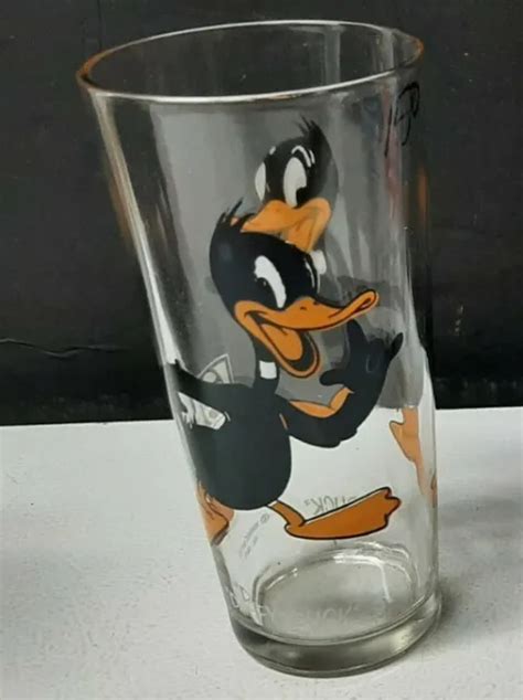 Vintage 1973 Collector Series Daffy Duck Pepsi Glass Warner Bros Looney
