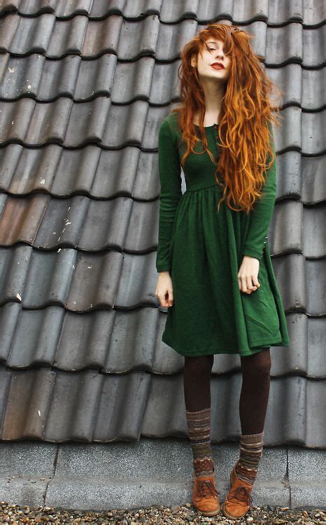 how to wear green dresses 2020