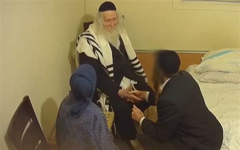 Police Probing Sex Offender Rabbi Who Told Cancer Patient To Refuse