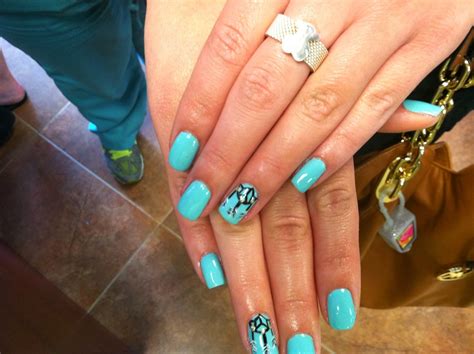 miami salon review million dollar nails   beauty influencers
