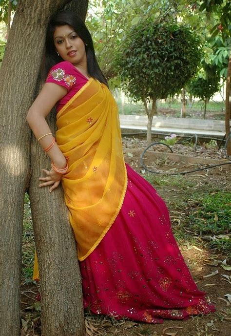 Actress Hd Gallery Tamil Actress Prathista Half Saree