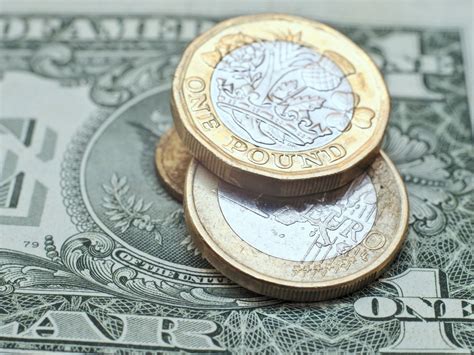 pound  euro   month forecasts  banks predict  gbpeur exchange rate