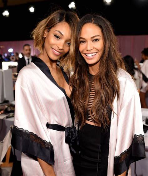 victoria s angels jourdan dunn and joan smalls backstage at the