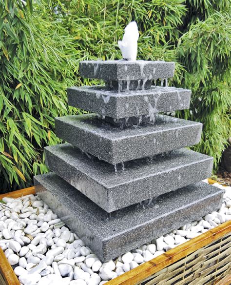 wasserspiel set quellstein granit pyramide gartenbrunnen springbrunnen