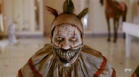 pennywise to twisty the 10 scariest killer clowns from