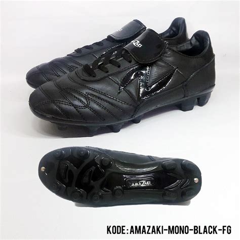 jual sepatu bola kulit sapi asli warna hitam polos amazaki mono black