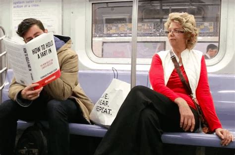 Comedian Pranks Subway Riders With Fake Book Titles Elmens