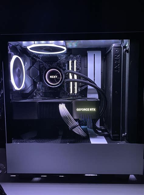 rtx  fe   nzxt  elite case   corsair vhpwr cable rnvidia