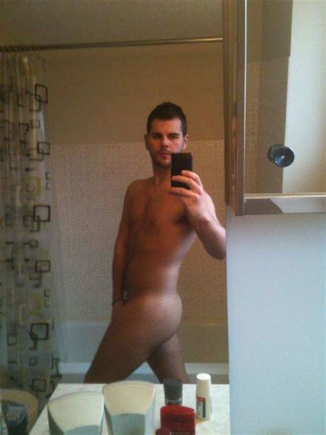 pictures of naked men make life wonderful 40 pics
