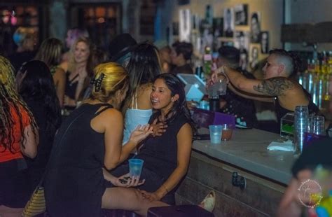 After Decade Of Decline 2 Lesbian Bars Open In Washington