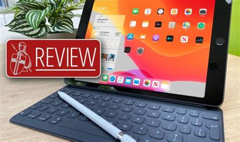 ipad  review bigger screen  small price   apple tablet easy  recommend