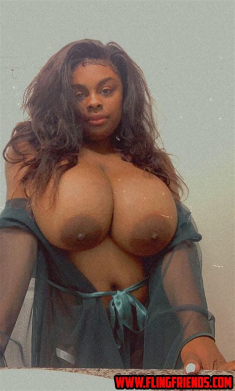 sexy black huge tits huge areolas 3 shesfreaky