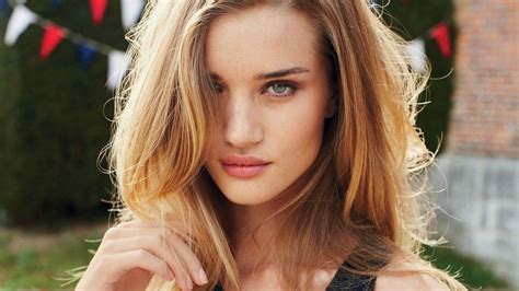 rosie huntington whiteley wallpapers images photos
