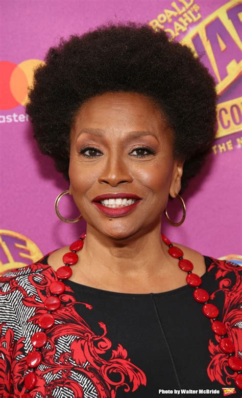 Jennifer Lewis Photos On