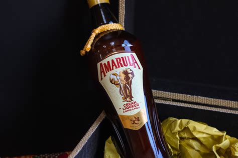 bottle buy amarula garnish