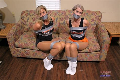 Bound In The Midwest Hooters Girls In Peril With Dakkota And