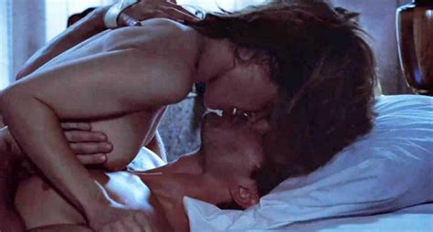 Linda Hamilton Naked Scene On Scandalplanet Com Porn Af Xhamster