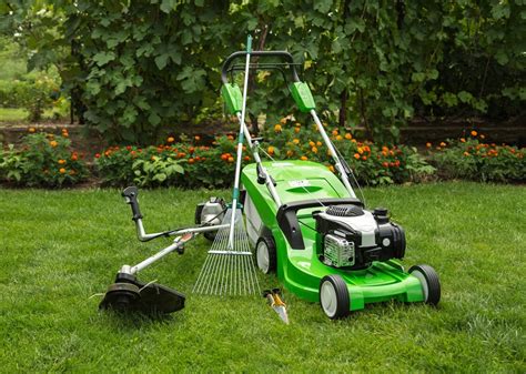 lawn care tools      yard  housekeeper